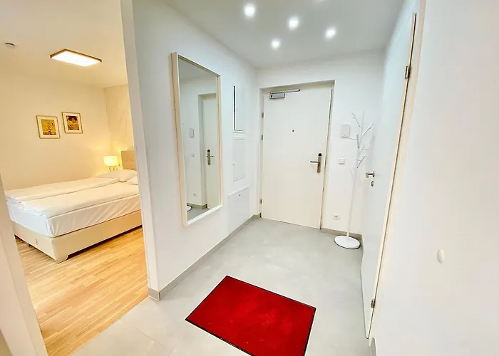Steiner Residences Rembrandt Apartament