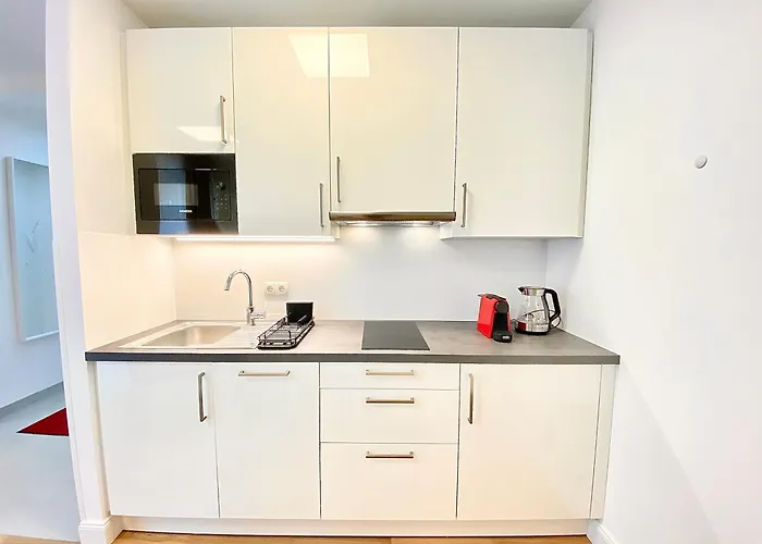 Steiner Residences Rembrandt