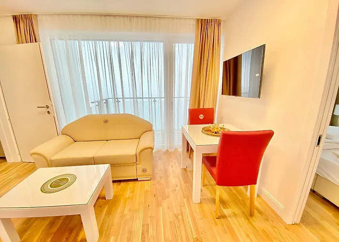 Steiner Residences Rembrandt