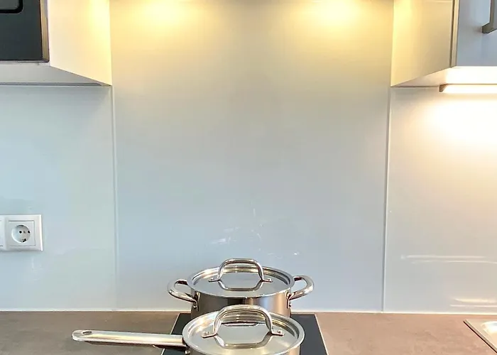 Steiner Residences Rembrandt