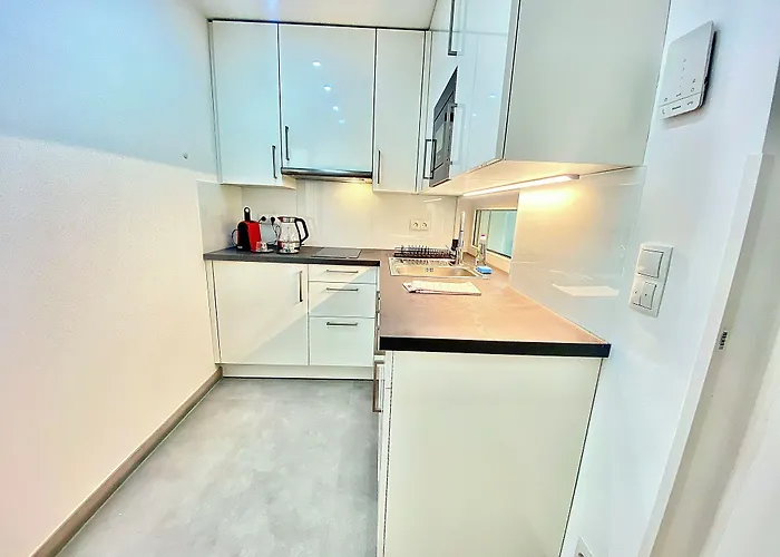 Steiner Residences Rembrandt アパート